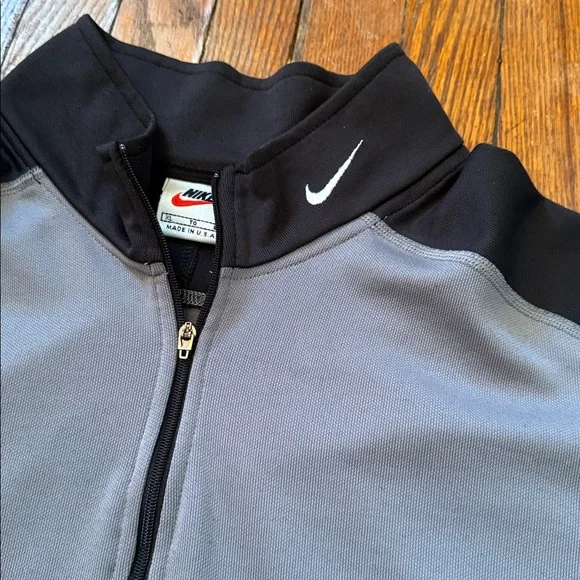 90’s Nike Vintage Long Sleeve Quarter Zip Pullover Shirt - Picture 2 of 10